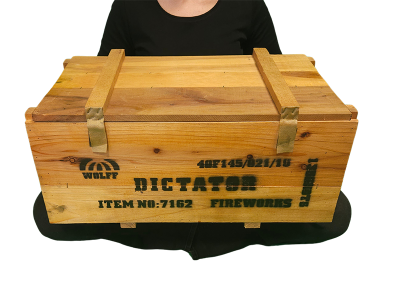 dictator - voorzijde